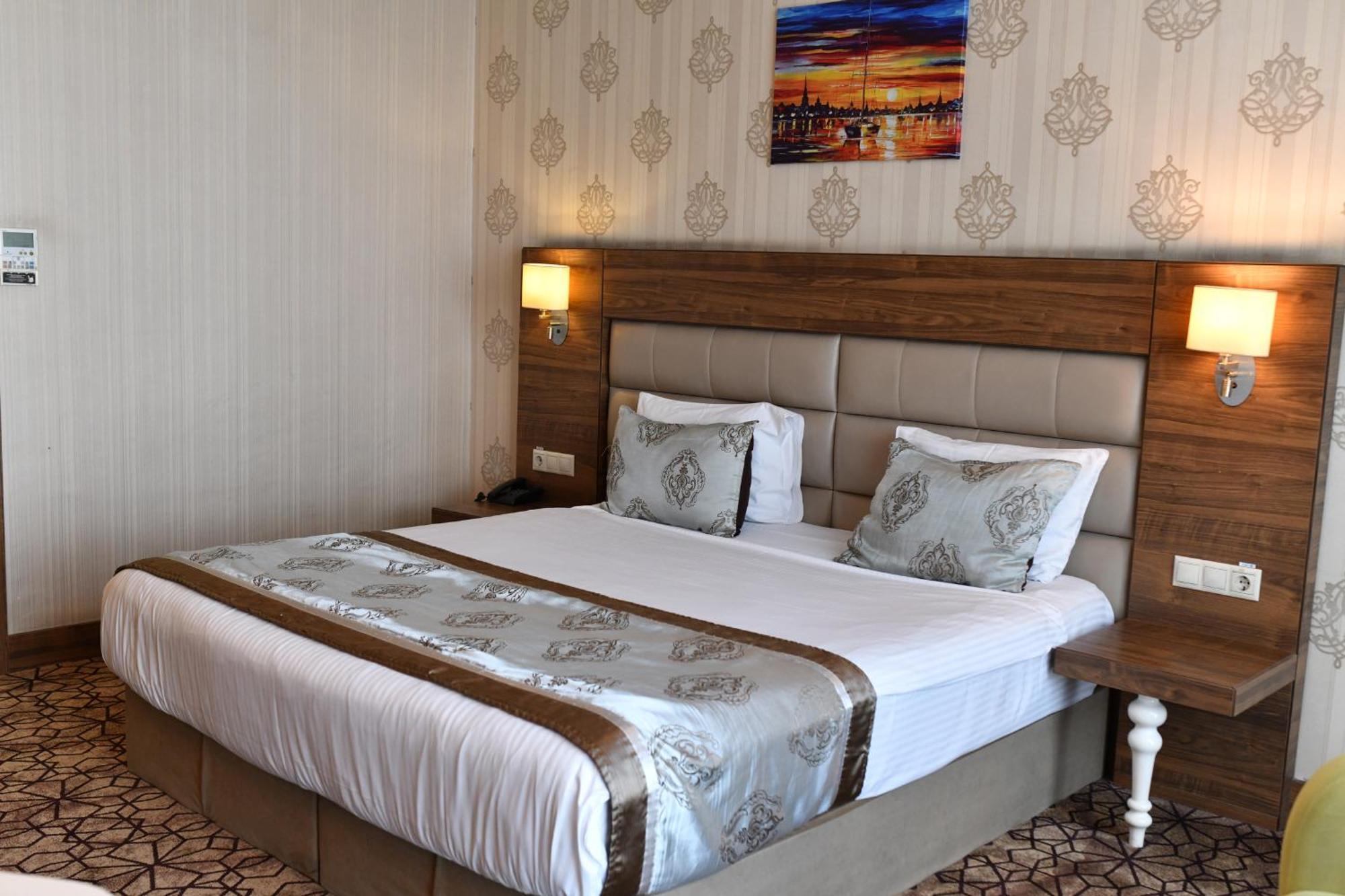 Royal Hotel Инегель Экстерьер фото