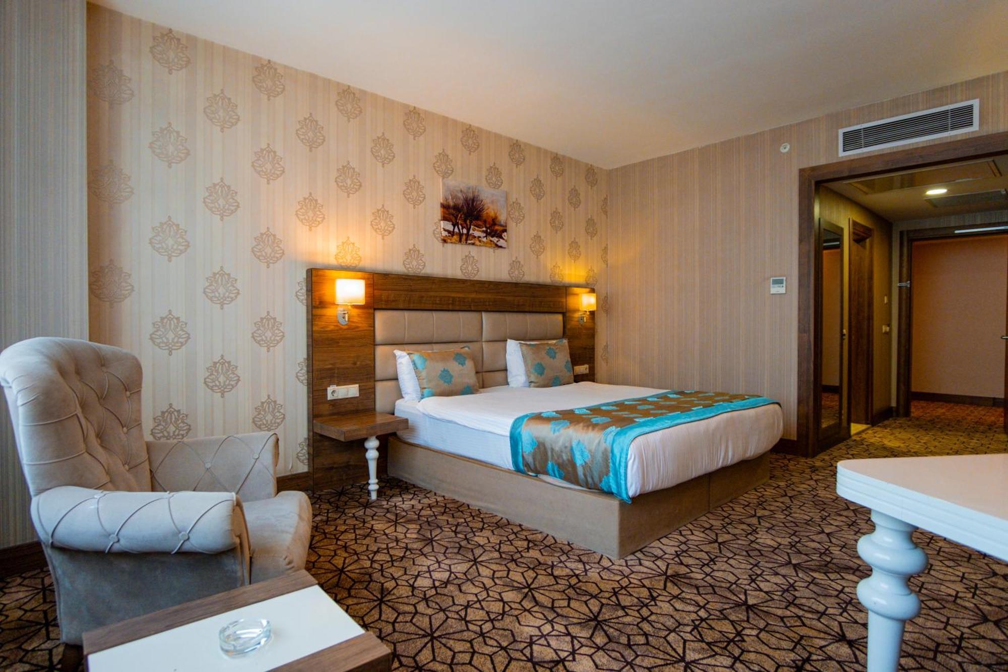Royal Hotel Инегель Экстерьер фото