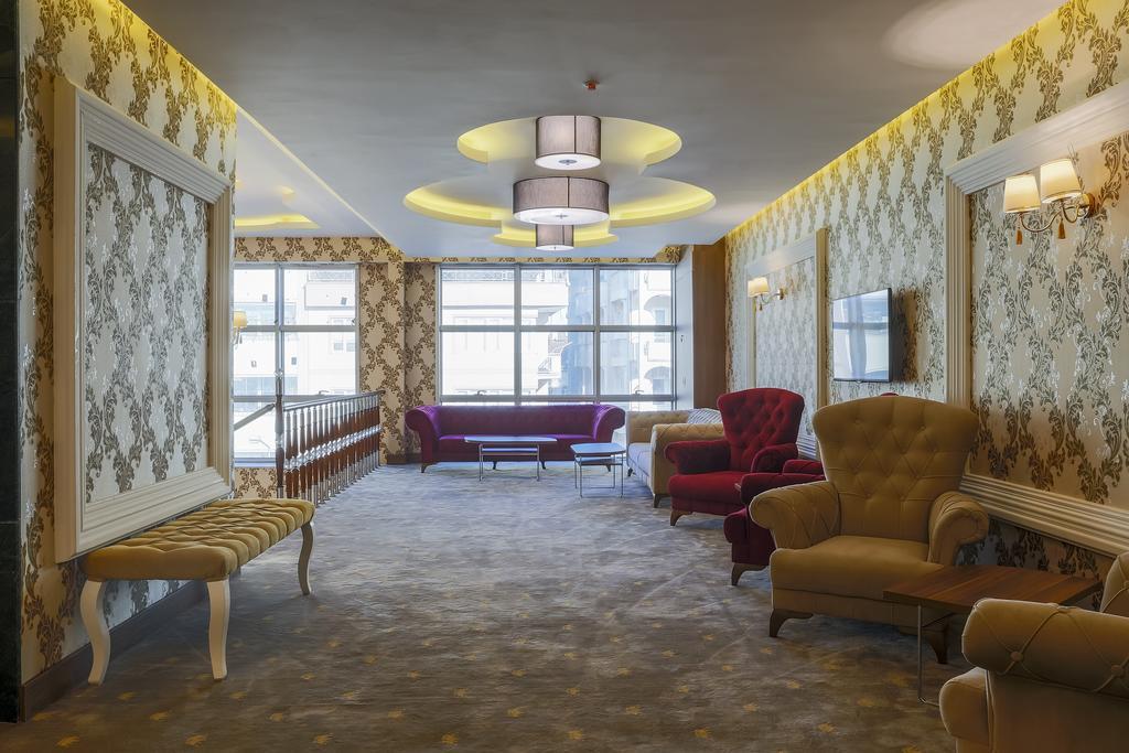 Royal Hotel Инегель Экстерьер фото