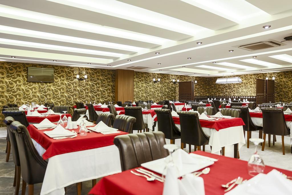 Royal Hotel Инегель Экстерьер фото
