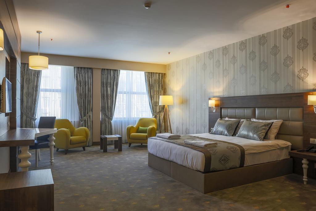 Royal Hotel Инегель Экстерьер фото